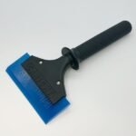 Profesionali kieta guminė brauklė su patogia rankena vandens išstūmimui 25 x 15 (cm)