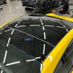 Black Ultra PPF juoda blizgi plėvelė (Porsche 911 stogas)