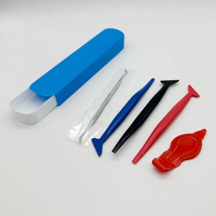 Apklijavimo irankiu rinkinys