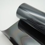 Labai tamsi, juodo atspalvio automobilių langų tamsinimo plėvelė