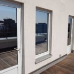 Pakankamai tamsi, veidrodinio sidabrinio atspalvio plėvelė nuo saulės karščio, šviesos laidumas - 19% - Image 3