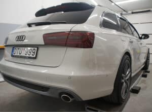 Audi A6 Pilnai apklijuota į Oracal 970-730 gloss plėvelę