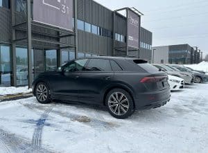 Audi Q8 galinių langų tamsinimas